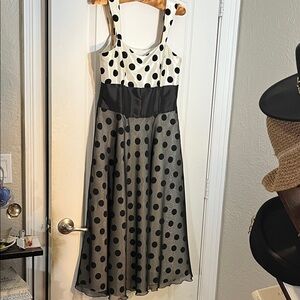 Joy size 10 Elegant Polka Dot Dress with Black Waistband